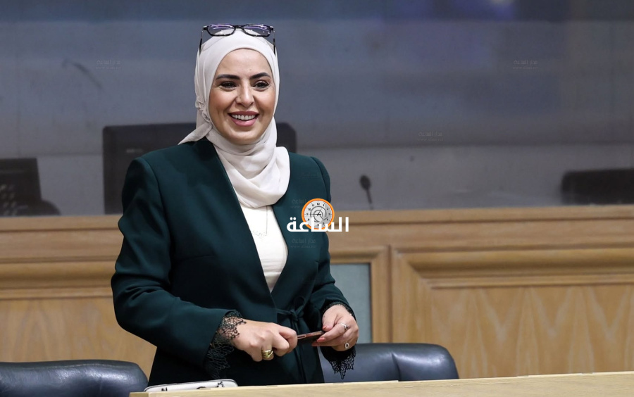الحجايا رئيسة لكتلة حزب عزم النيابية