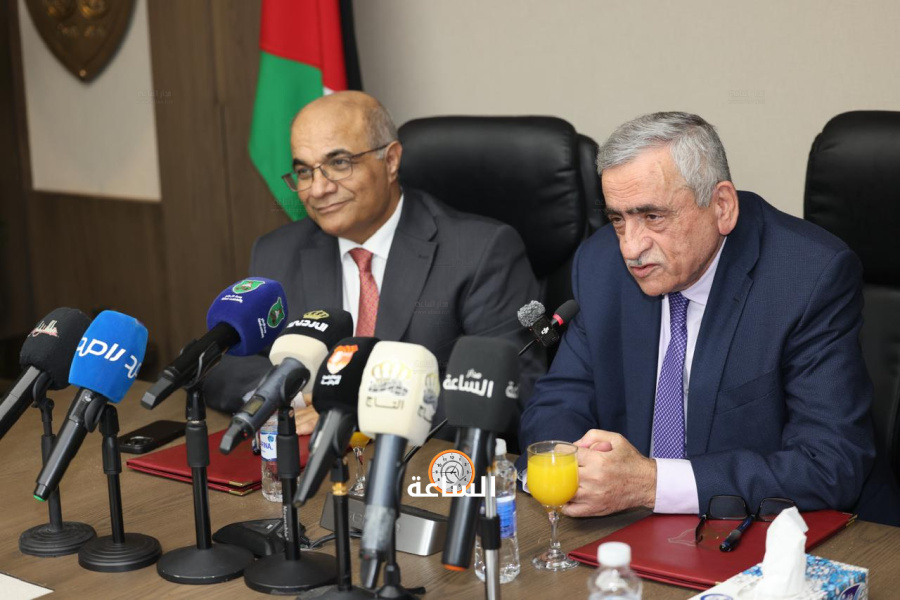 الجامعة الأردنية ونقابة الصحفيين تتفقان: مقاعد