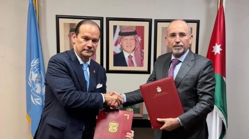 الأردن وبنما يوقعان مذكرة تفاهم بشأن