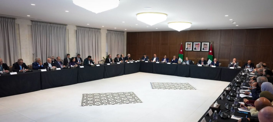 رئيس الوزراء يلتقي حزب مبادرة.. وهذا