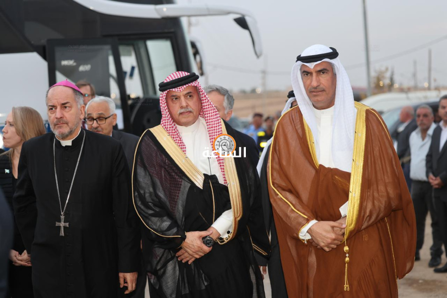 سفراء عرب وأجانب وشخصيات ومواطنون يعزون