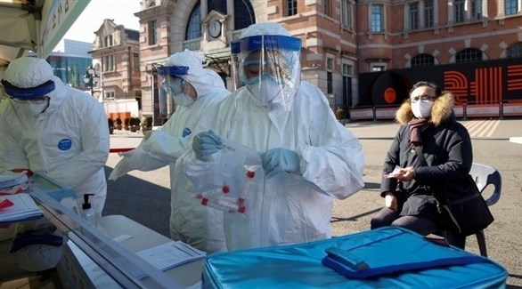 إصابات كورونا في العالم تلامس 457