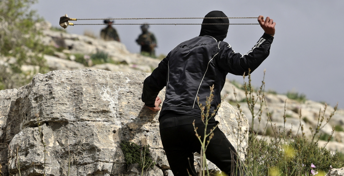 استشهاد 3 فلسطينيين في مواجهات مع