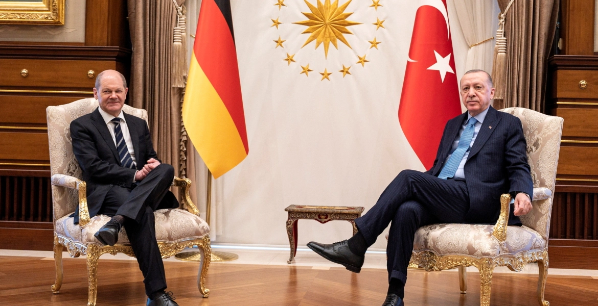 أردوغان يكشف موقفه من شراء الأسلحة