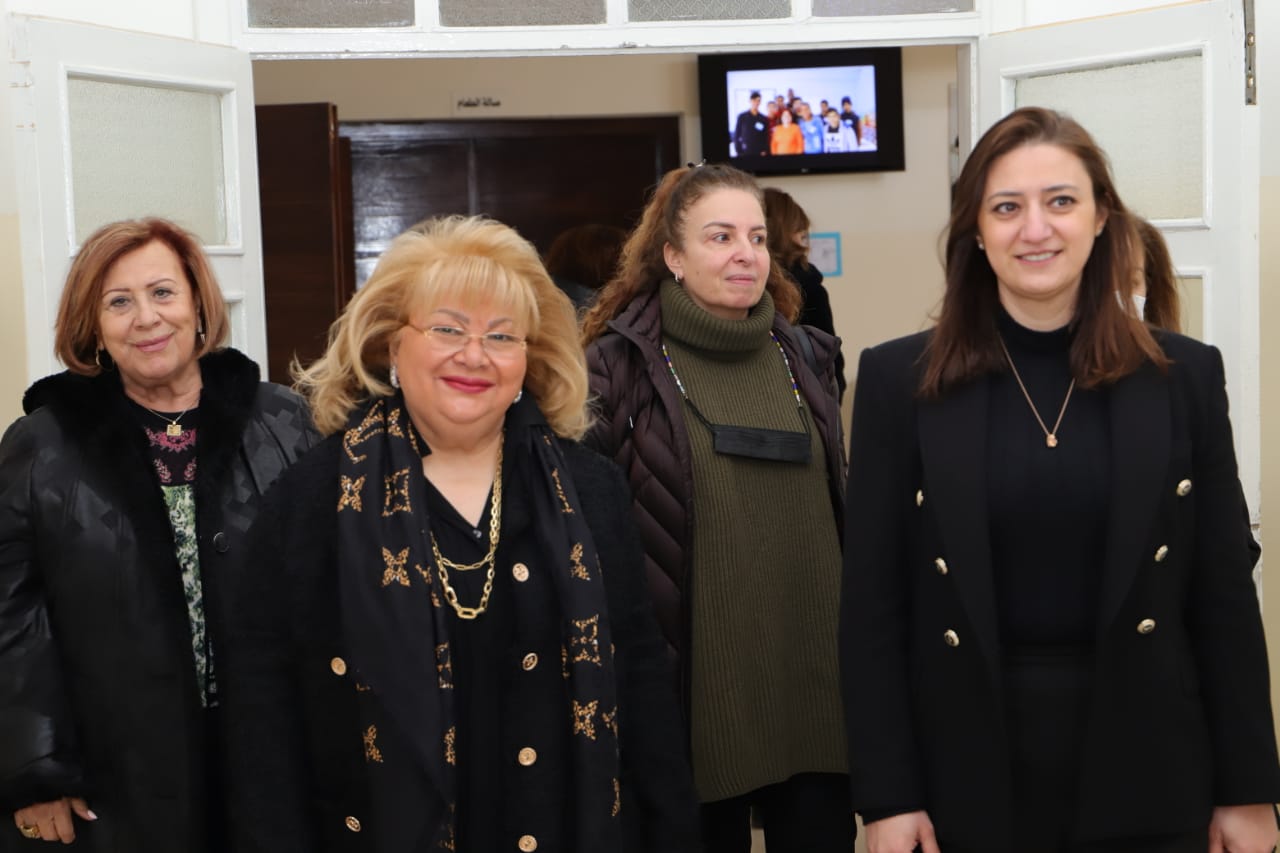 وفد نادي انرويل عمان يزور مبرة