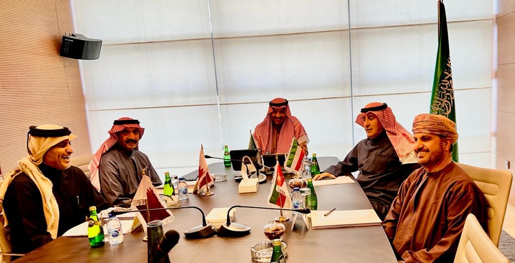 سفراء الخليج يتفقون على دعم اطر