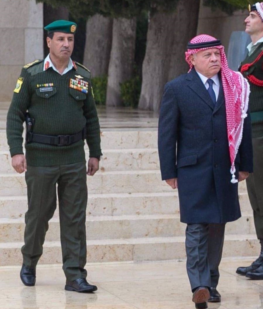 قائد الحرس الملكي الأسبق الباشا الزبن