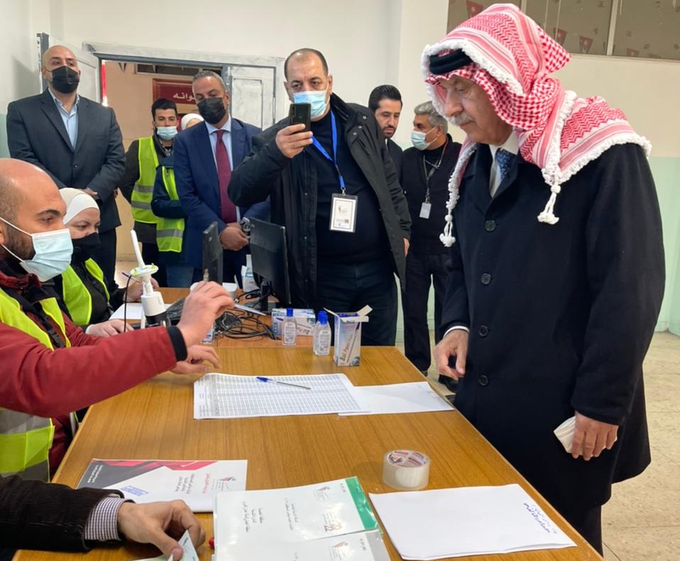 هنا أدلى توفيق كريشان بصوته (صور)