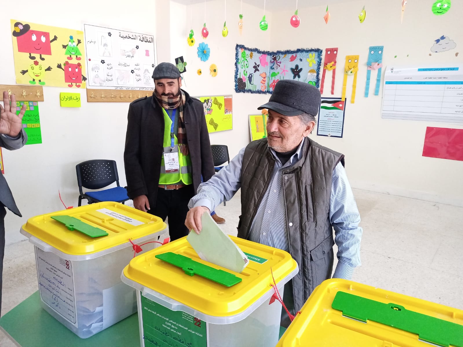 العقيد الحمايدة: لا شغب في الطفيلة..