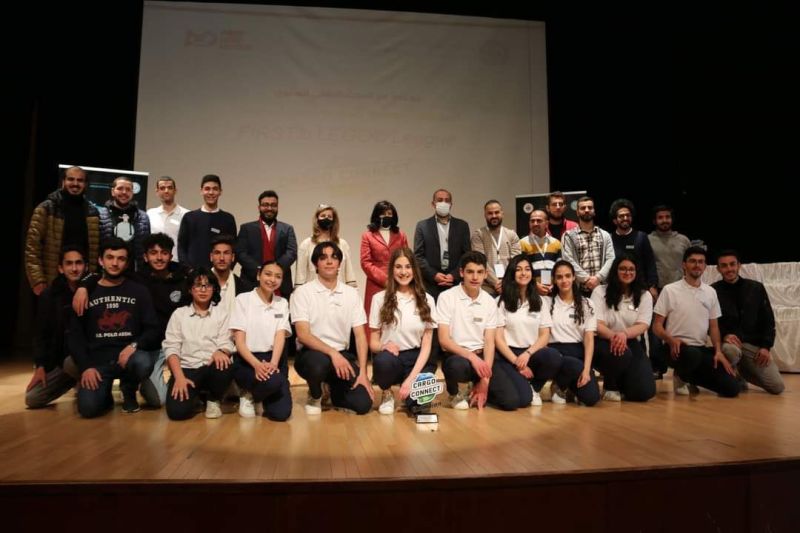 زها يحصل على المركز الثاني في