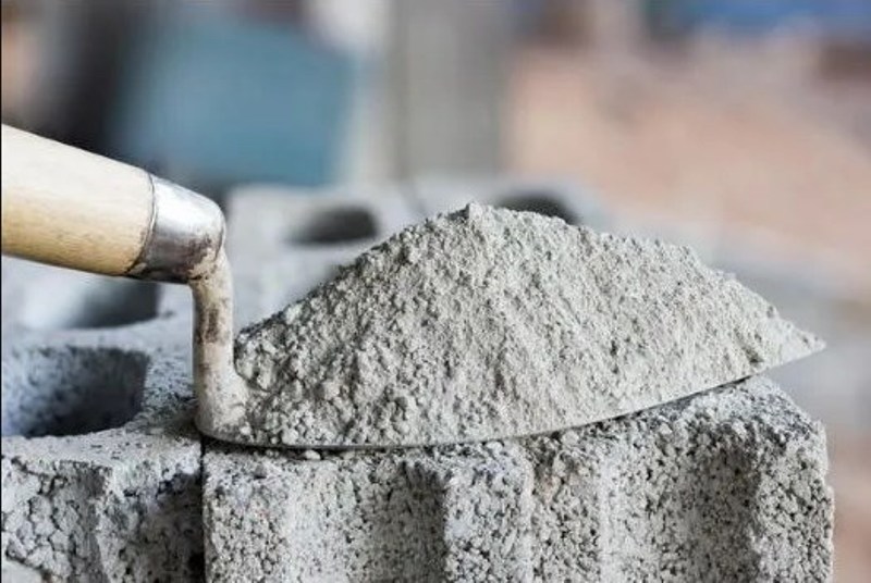 الصناعة تحدد سقوفا سعرية لمادتي حديد