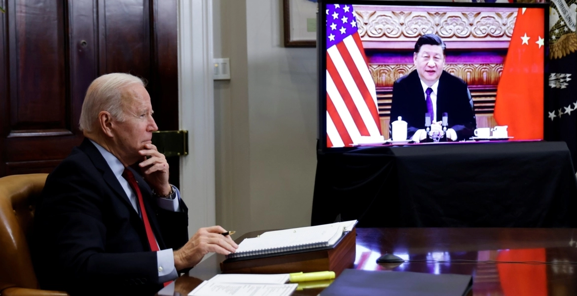 الصين تذكر أمريكا بما فعلته بالعراق