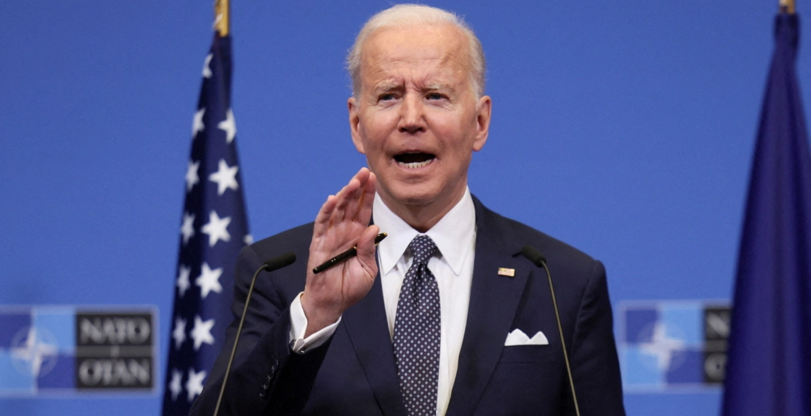 ورقة أمام بايدن تضعه في موقف