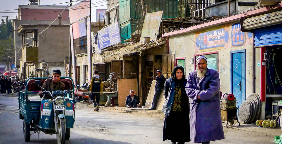 تكتب بحروف عربية، وتأتي من التركية..