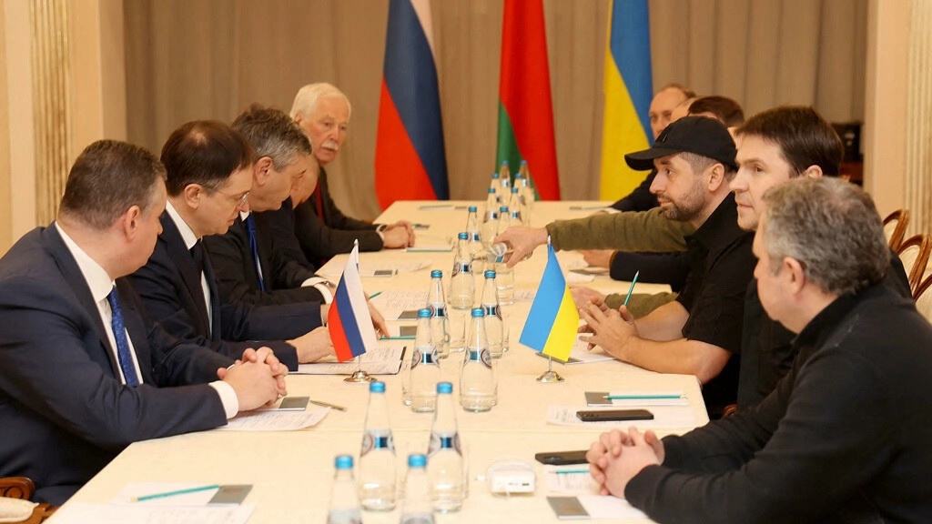 مفاوض أوكراني: الظروف مواتية لعقد لقاء