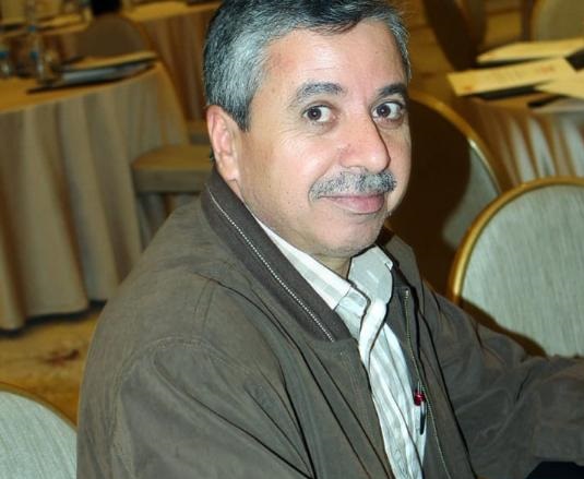 لهذا استقال القرالة