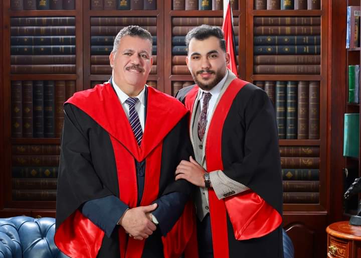 البروفيسور أحمد ملاعبة يهنىء نجله عبادة