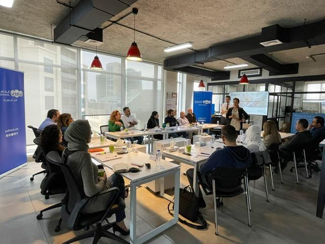 البنك العربي يجدد دعمه لبرنامج الرياديين