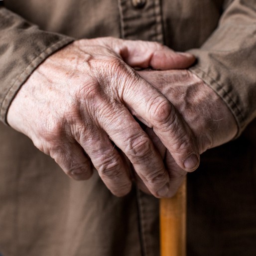 زهران: إطلاق مبادرة بين الجالية لمساعدة