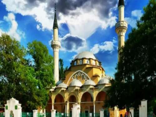 كيف يتعايش المسلمون في أوكرانيا مع