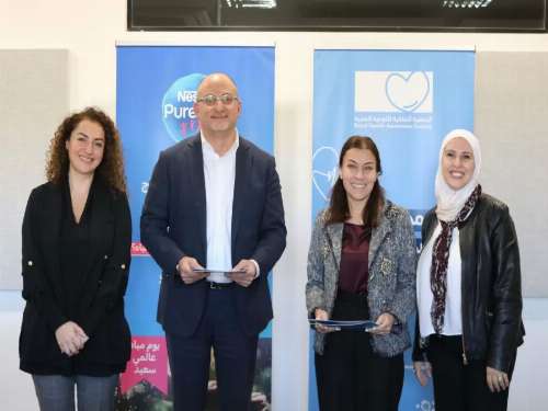 توقيع اتفاقية بين الملكية للتوعية الصحية