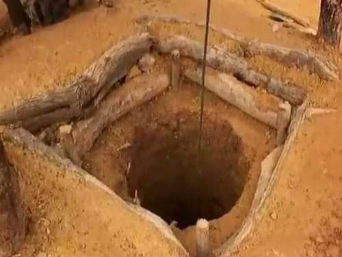 وفاة طفل سقط في بئر بالكرك