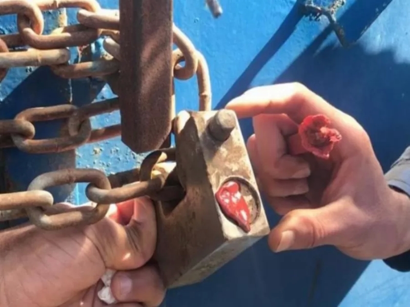 مهيدات: ايقاف 8 مصانع غذائية عن