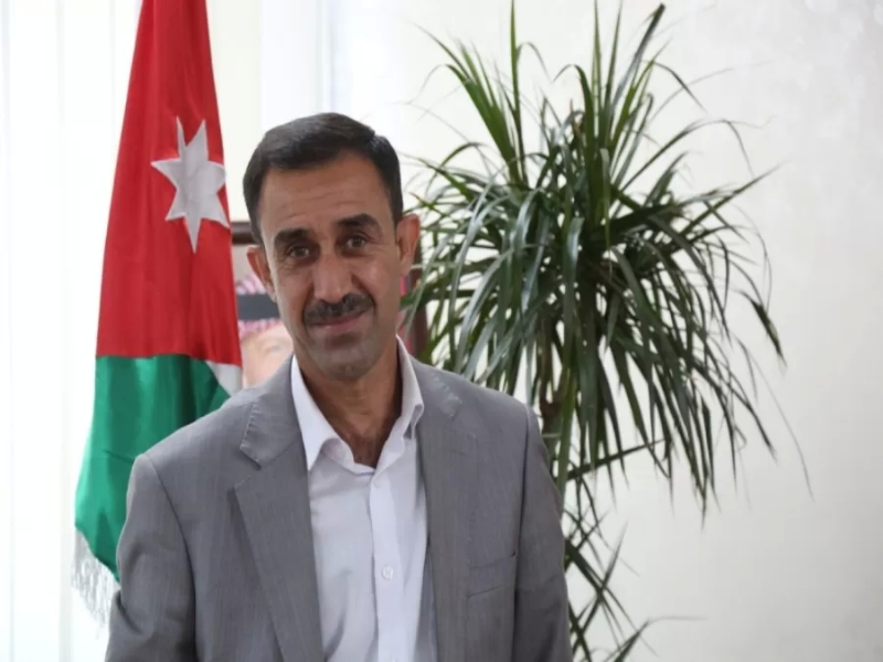 الملك واللقاء العفوي والأبوي مع الأيتام