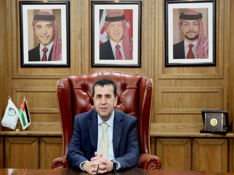 العجلوني: وقف كافة الاقتطاعات المترتبة على