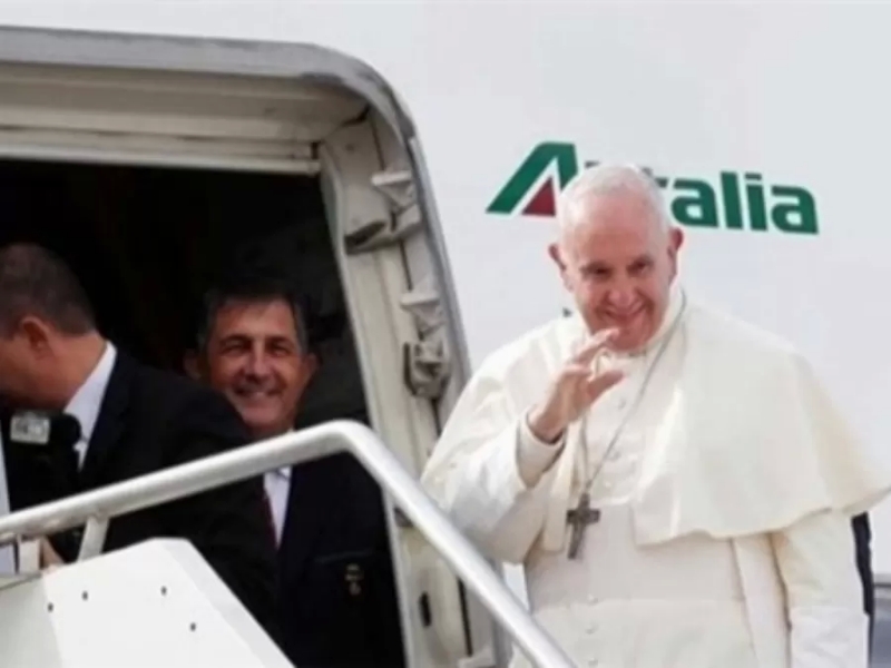 البابا فرنسيس يبحث مقابلة البطريرك الروسي