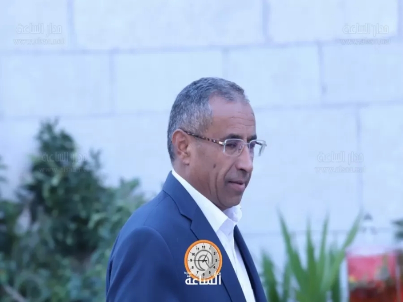 من هو الدكتور احمد علي عويدي