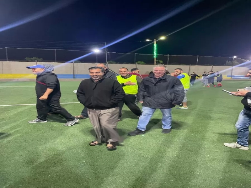 وزير الشباب محمد النابلسي يفاجئ المرمى