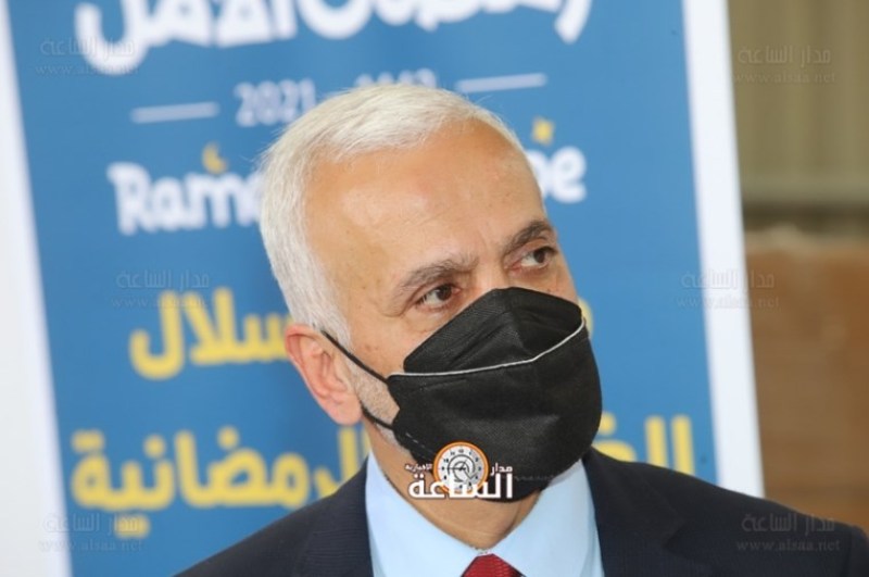 وزير التنمية يطمئن على ينال وأيهم