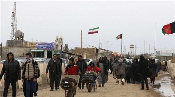 طالبان تغلق معبرا حدوديا مع إيران