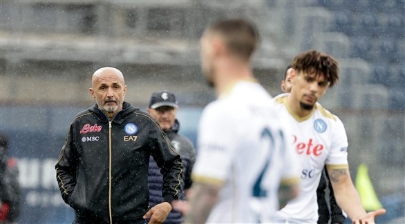نابولي يدخل معسكرا دائما بسبب سوء