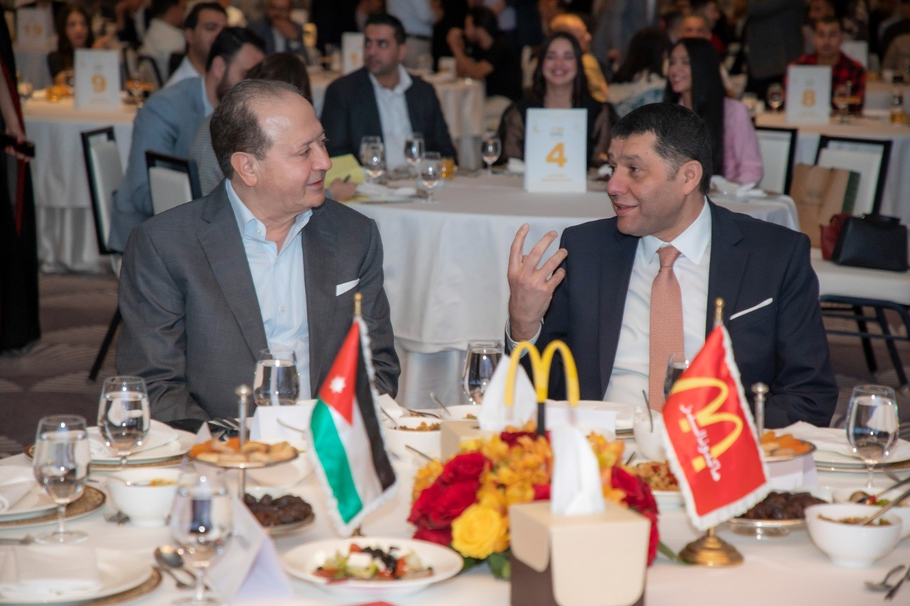 شركة عرموش للاستثمارات السياحية – ماكدونالدز