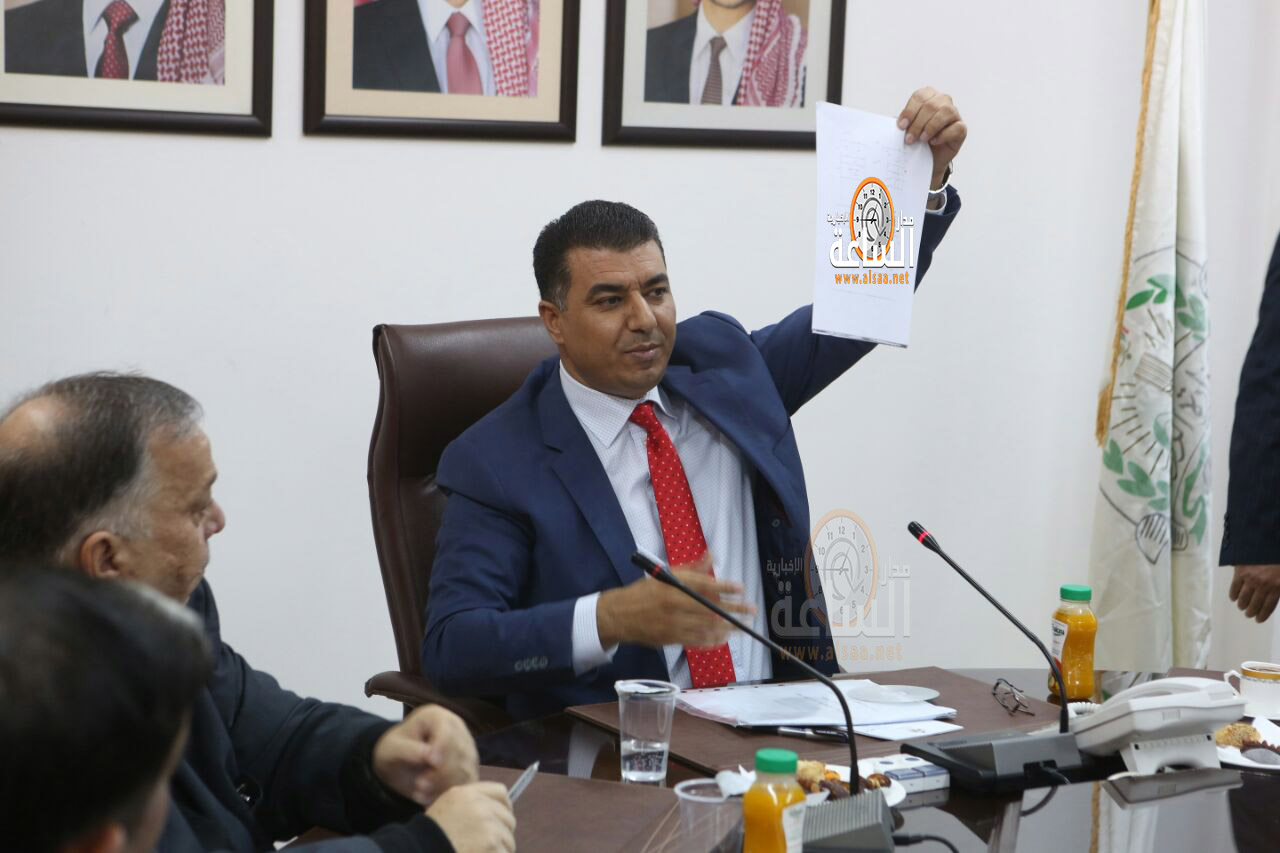 وزير الزراعة خالد الحنيفات يثبت 579