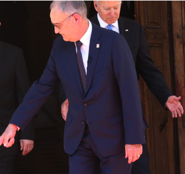 نيويورك تايمز: حرب اوكرانيا قد تتحول