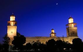 الأردنيون يحيون ليلة القدر بفيض من