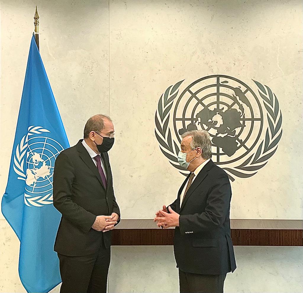 الصفدي يتلقى اتصالا من أنطونيو غوتيريش