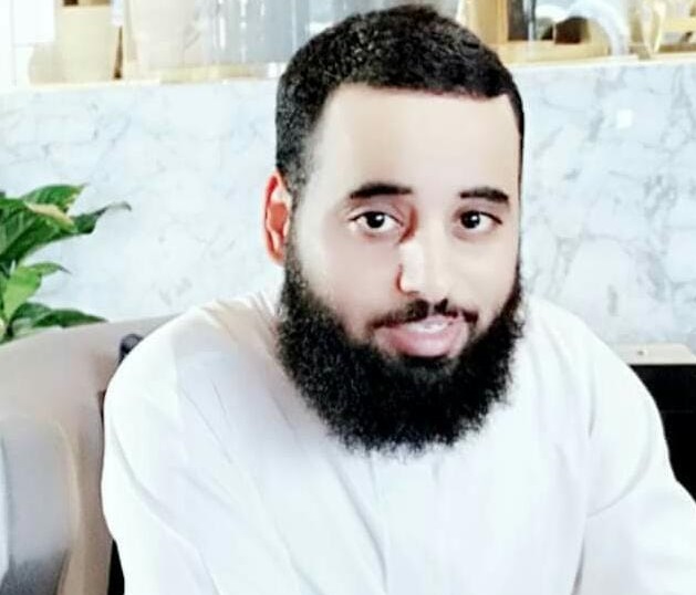 ماذا قال محمد الرياطي من غربته