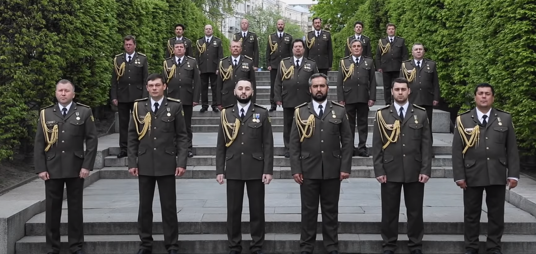 القوات الأوكرانية توجه رسالة تهنئة للمسلمين