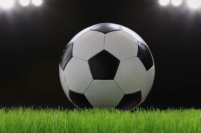 صافرة إيطالية تدير مواجهة ريال مدريد