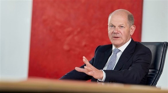 شولتس لبوتين: أوقف القتل الذي لا