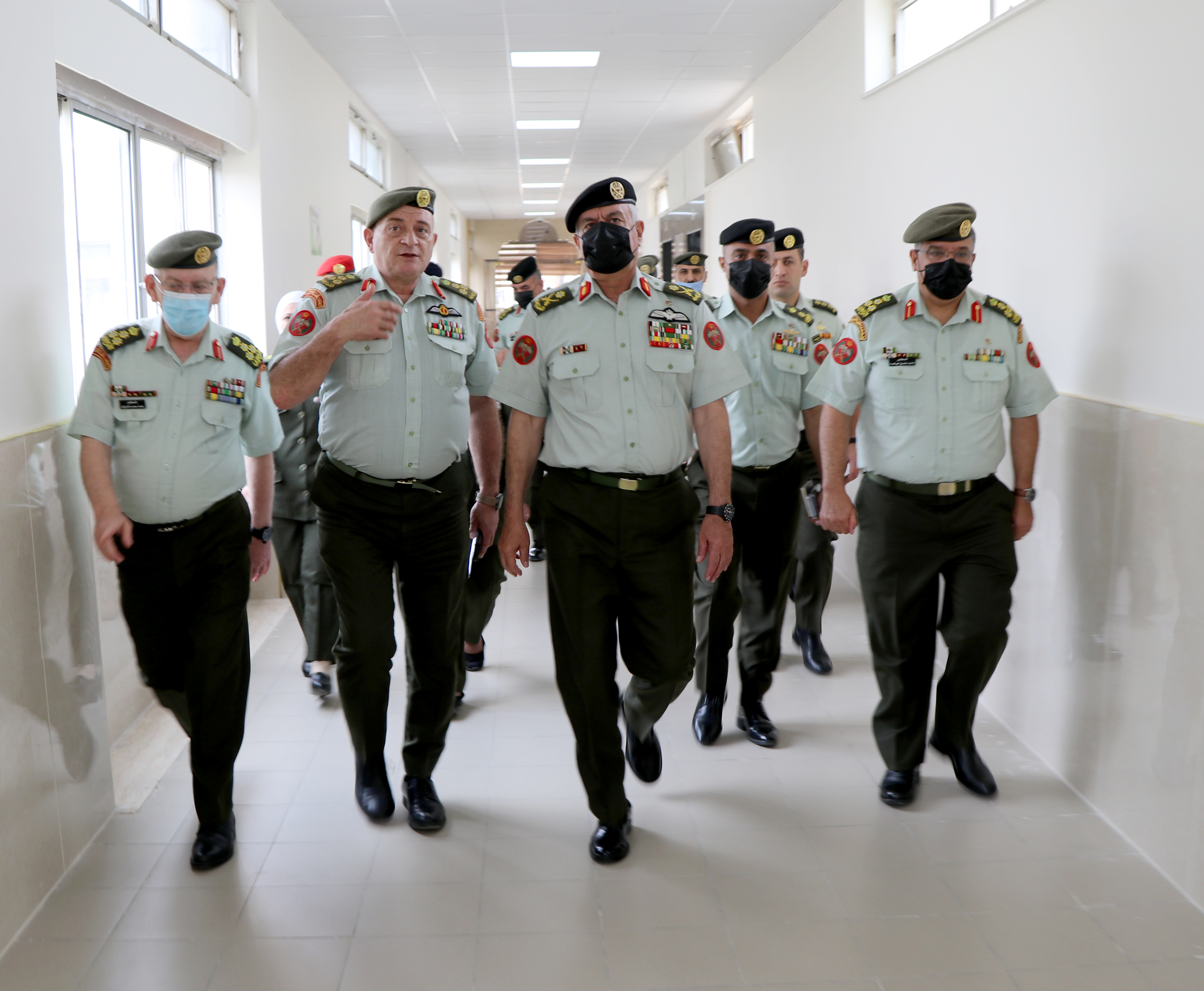 الحنيطي يوجه بضرورة تقديم كافة أشكال