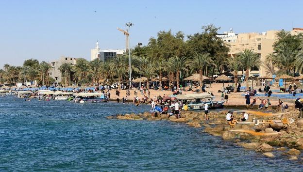 200 ألف زائر محلي وأجنبي دخلوا