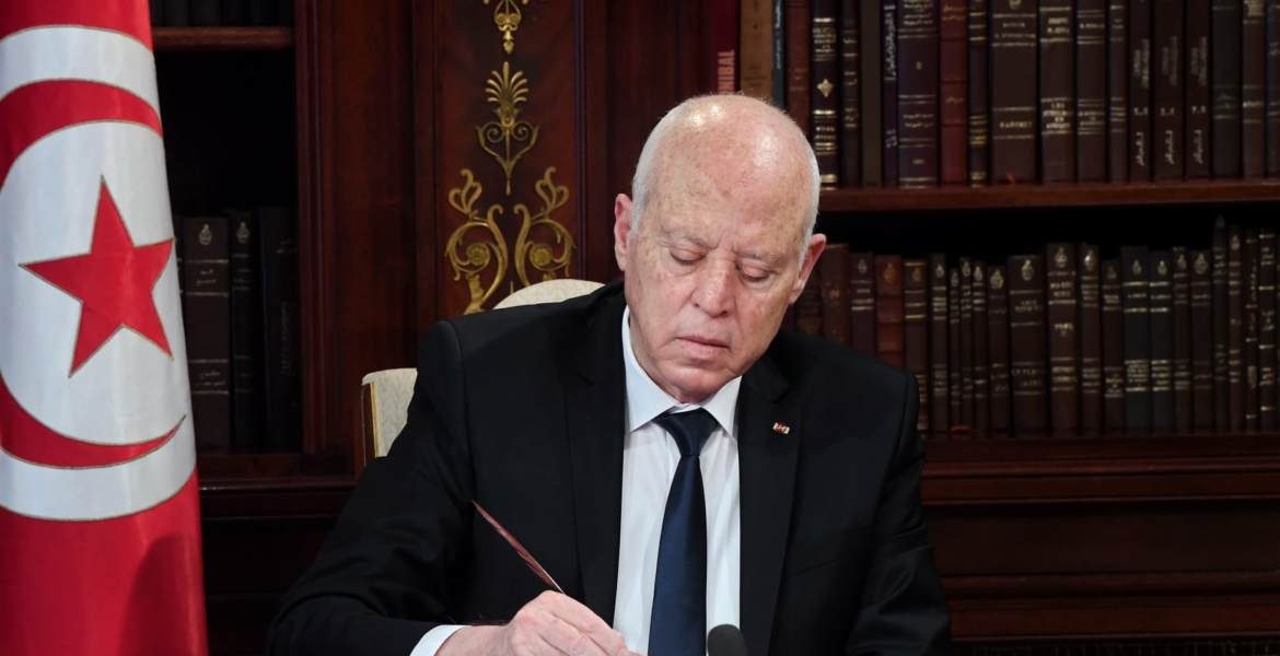 الرئيس التونسي يصدر مرسوما رئاسيا بتعيين