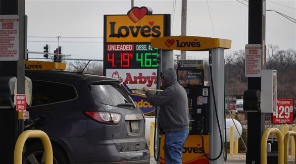 ارتفاع قياسي جديد لأسعار البنزين في