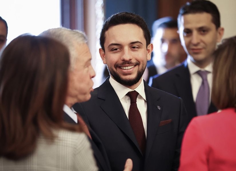 ولي العهد بمعية الملك في واشنطن