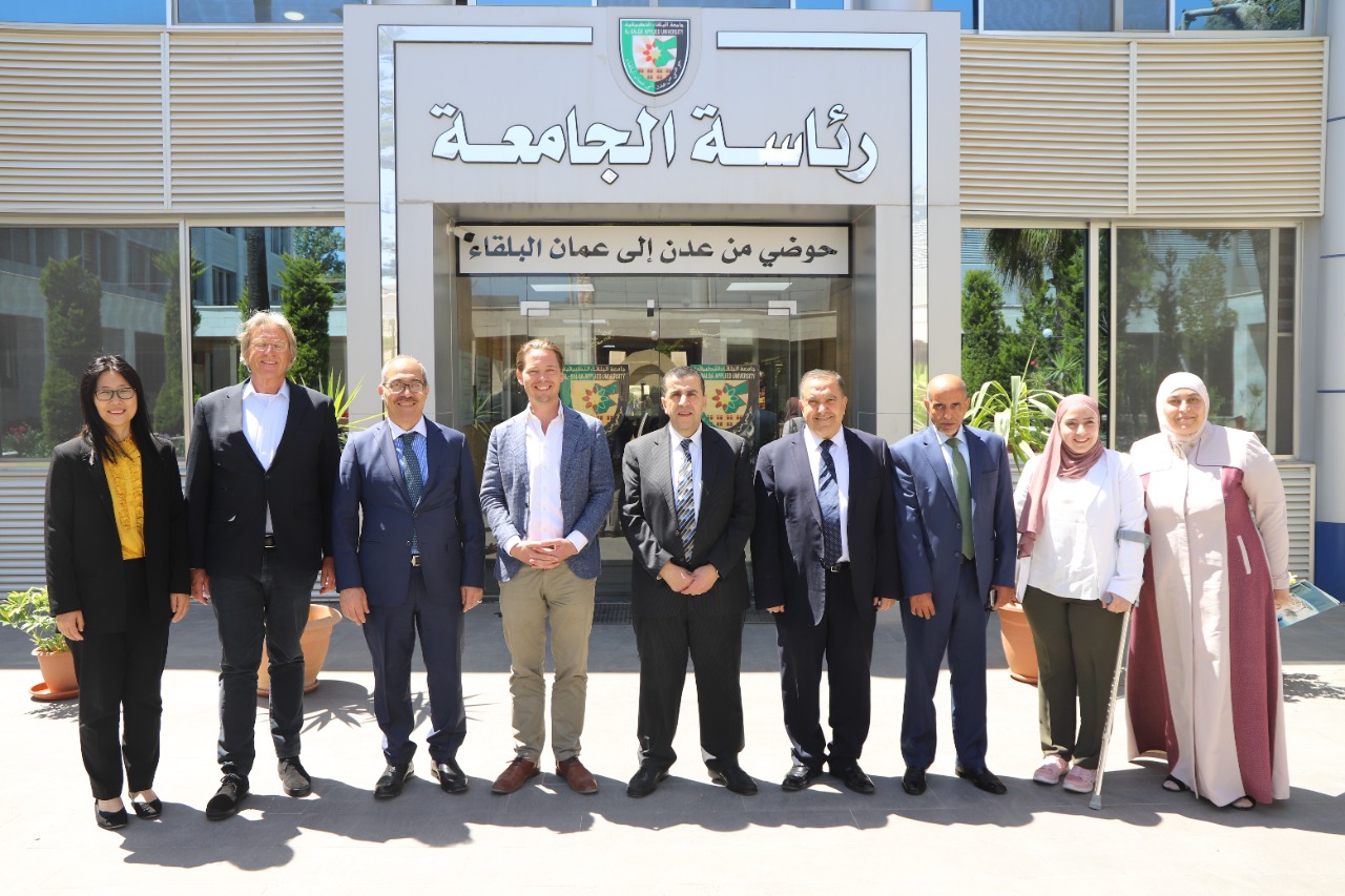 توقيع مذكرة التفاهم بين البلقاء التطبيقية